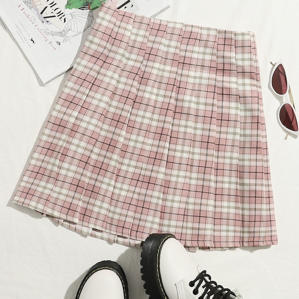 🌸Shein Pink pleated skirt